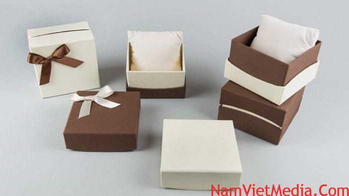 Dịch in hộp giấy ivory chất lượng tốt giá rẻ tại Hà Nội